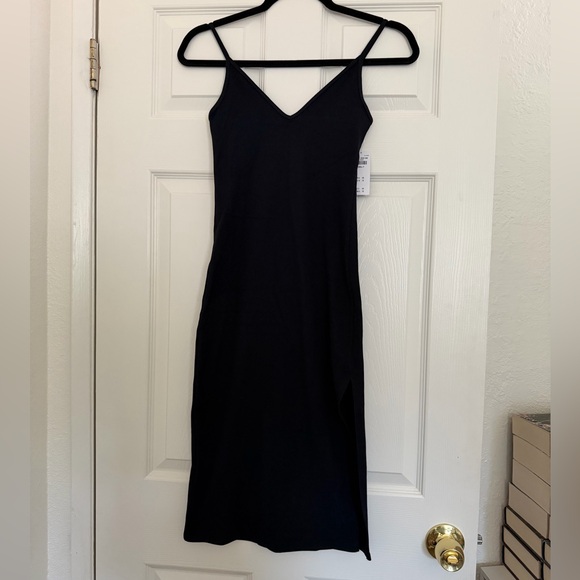Abercrombie & Fitch Ribbed Midi Dress in Black - Picture 1 of 6